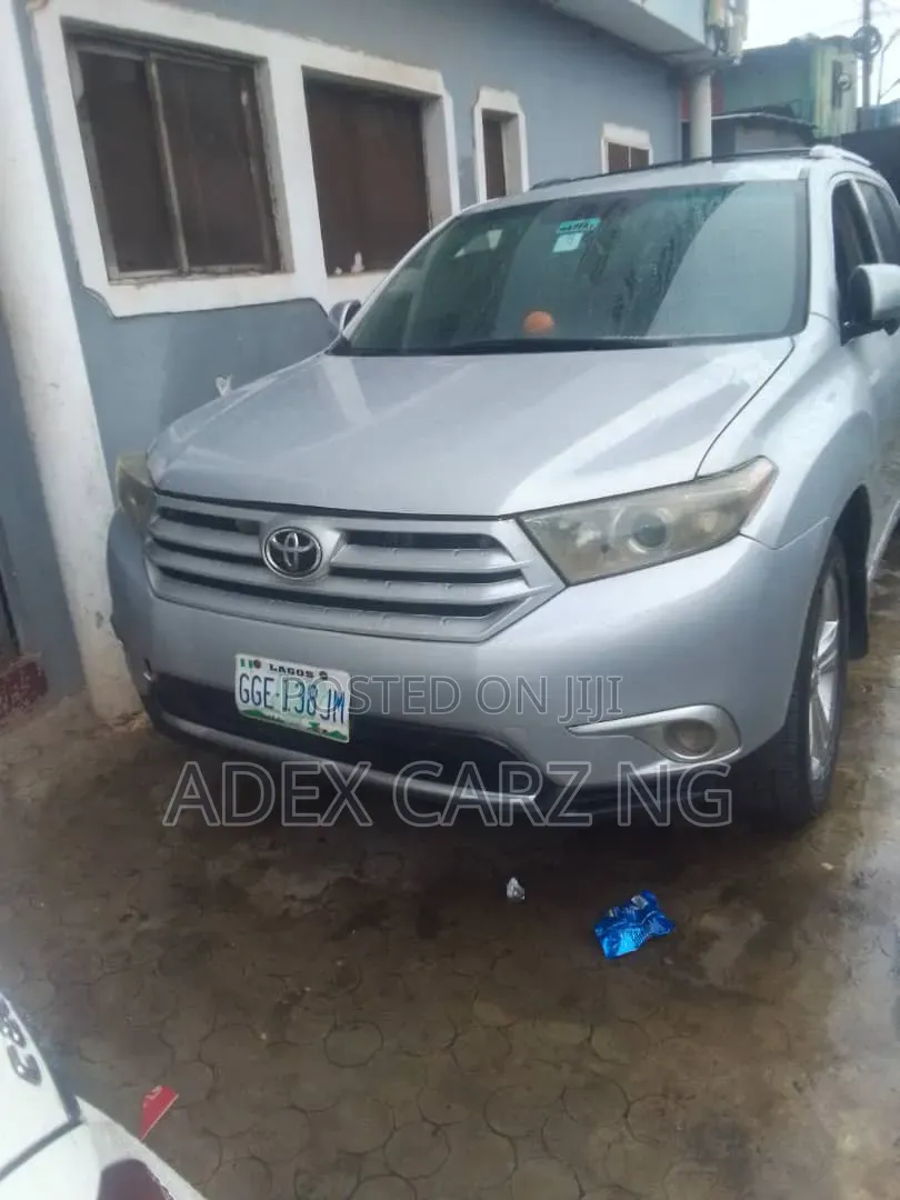 Toyota Highlander 2009 Silver