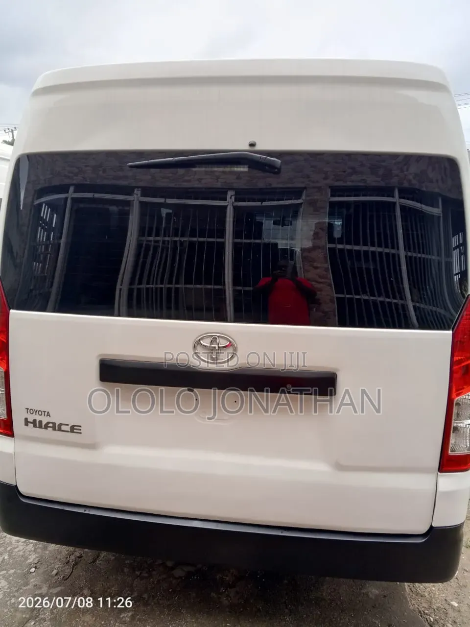 Toyota HiAce 2020 White
