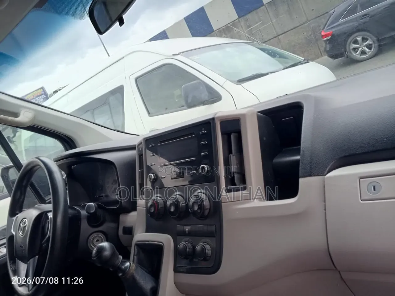Toyota HiAce 2020 White