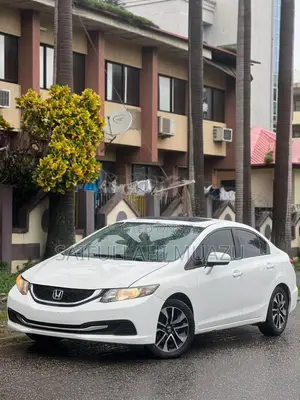 Honda Civic 2015 White