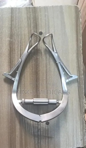Thyroid Retractor