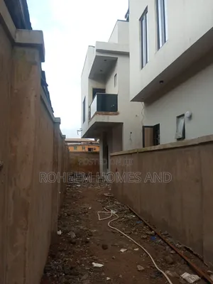4bdrm Duplex in Secured Area, Aguda / Ogba for sale