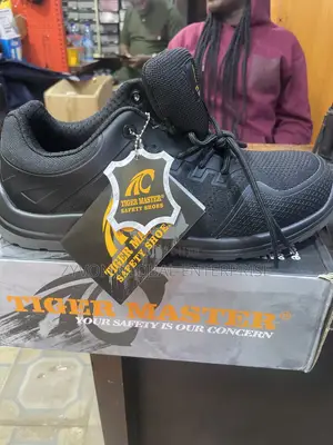 Tiger Master Safety Shoe