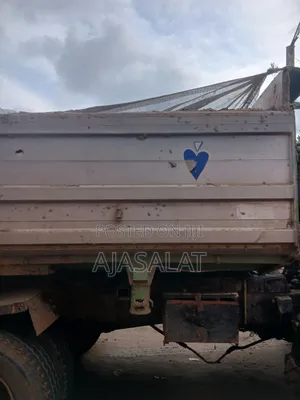 Sharp Sand 30 Tons