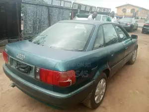 Audi 80 1993 Green