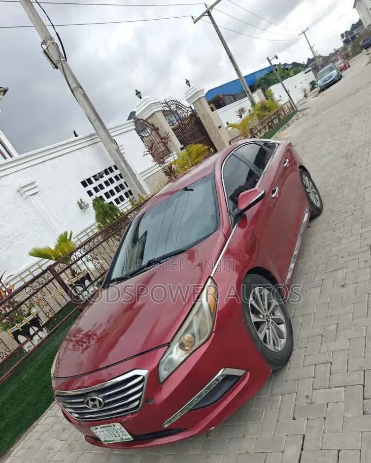 Hyundai Sonata 2015 Red