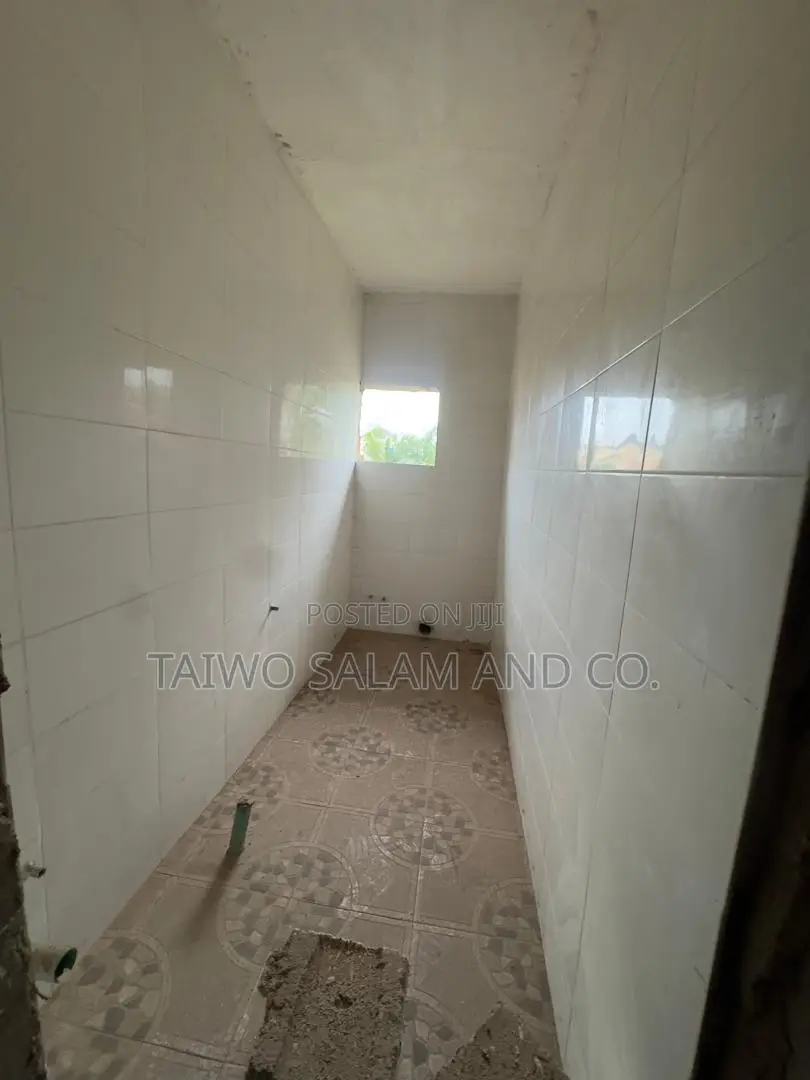 787sqm Land With Office Commercial Complex