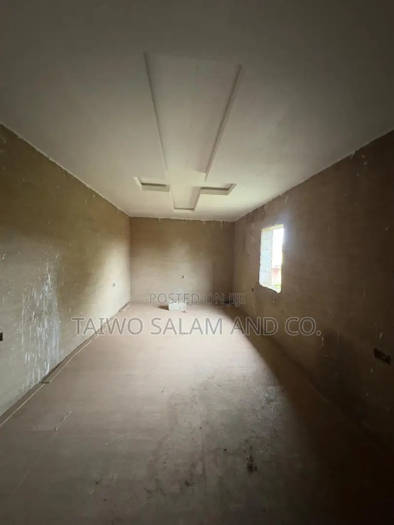 787sqm Land With Office Commercial Complex