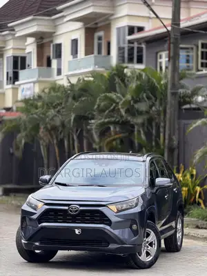 Toyota RAV4 2024 Blue