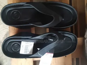 Black Zara Wedge