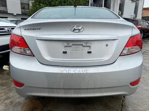 Hyundai Accent 2013 Silver