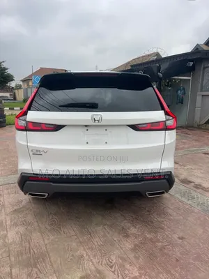 Honda CR-V 2024 White