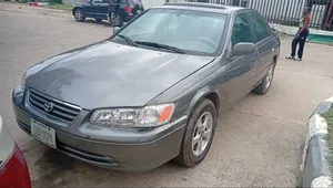 Toyota Camry 2001 Gray