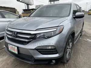 Honda Pilot 2016 Gray