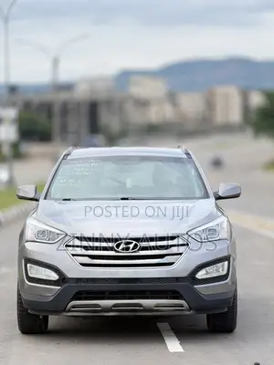 Hyundai Santa Fe 2014 Gray