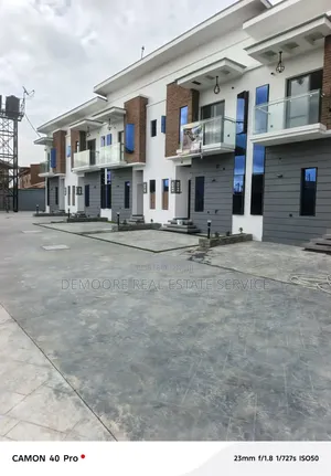 2bdrm Duplex in Olorunfemi, Igando / Ikotun/Igando for sale