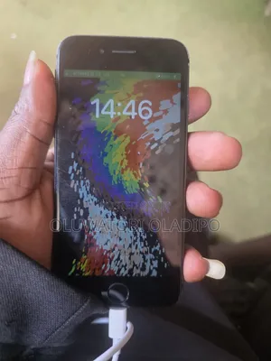 Apple iPhone 8 64 GB Black