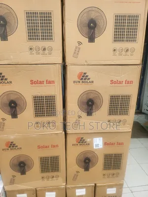 Zun Solar Rechargeable Fan Boxed