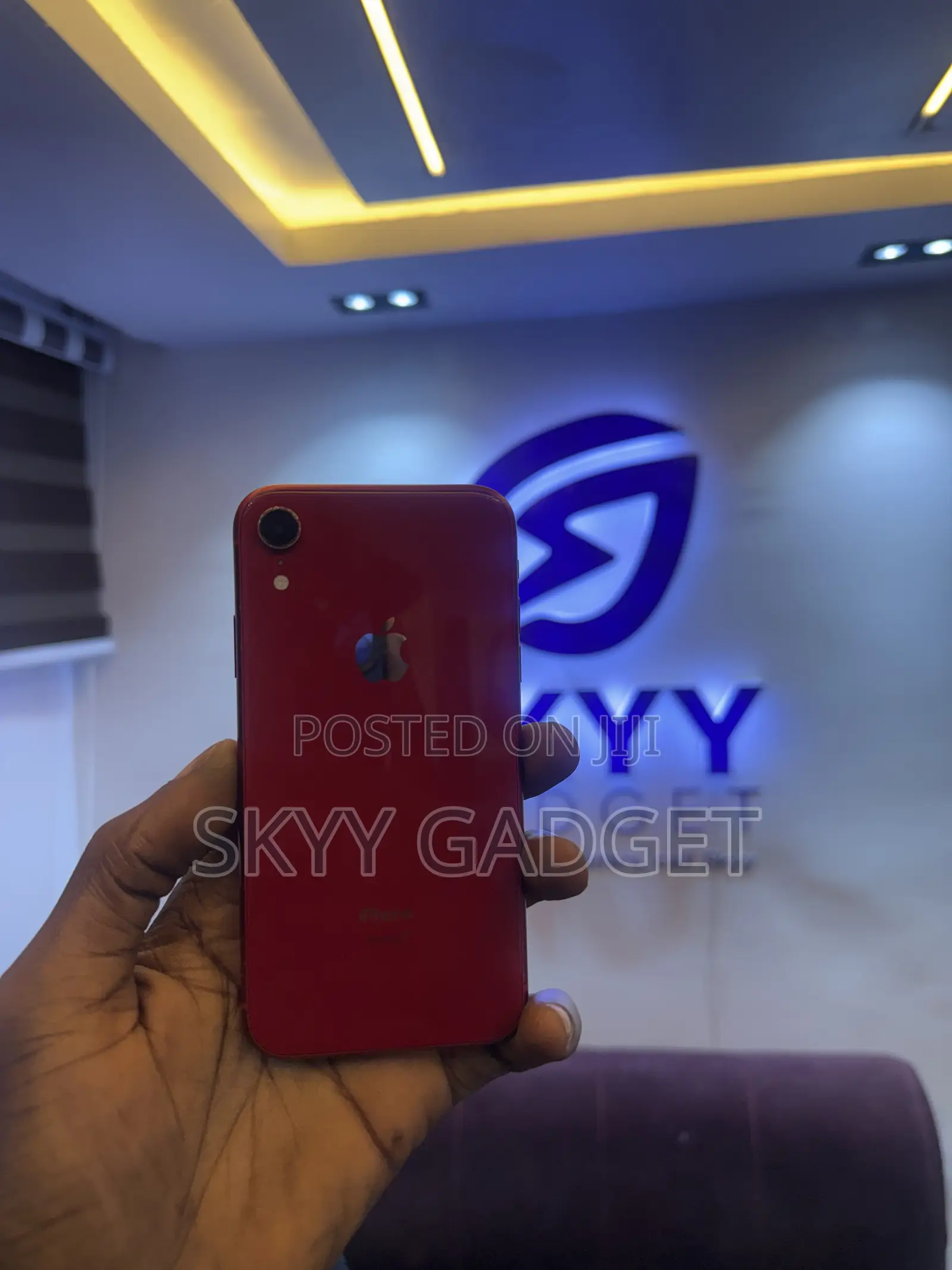 Apple iPhone XR 64 GB Red