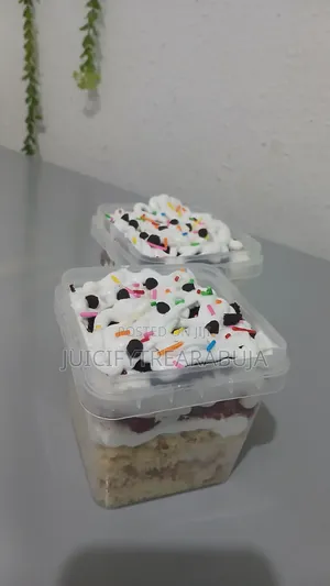Cake Parfait Medium Cup