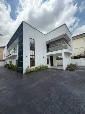 Furnished 7bdrm Mansion in Ikeja GRA for sale