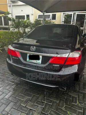 Honda Accord EX-L V-6 4dr Sedan FWD (3.5L 6cyl 6A) 2013 Black
