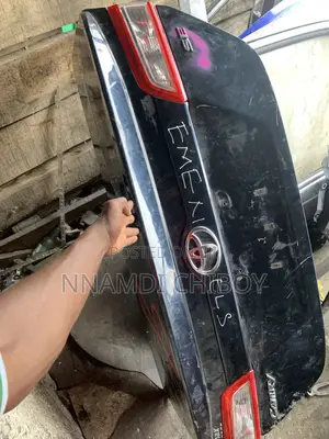 Camry 2012 Model Boot