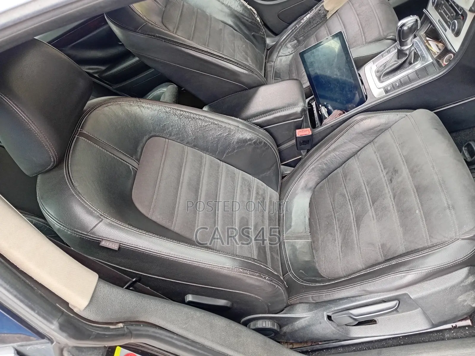 Volkswagen Passat 2012 Black