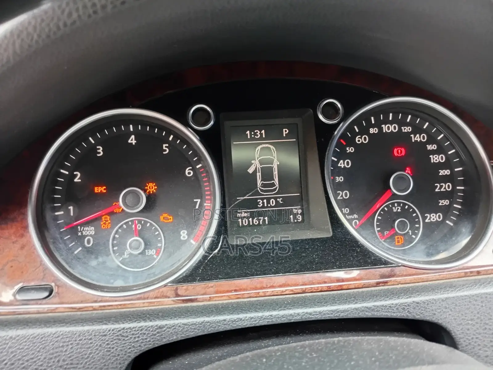 Volkswagen Passat 2012 Black