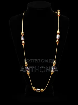 Long Fashion Chains