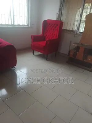 Couch/Sofa