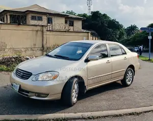 Toyota Corolla 2003 Gold