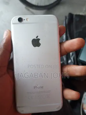 Apple iPhone 6 16 GB Gray