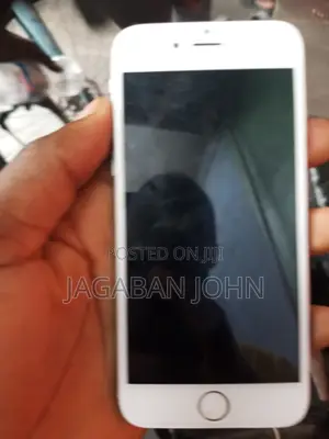 Apple iPhone 6 16 GB Gray