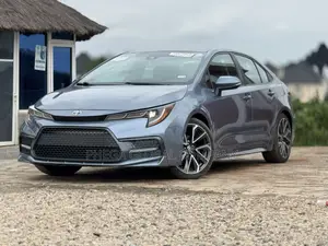 Toyota Corolla XSE 2021 Gray