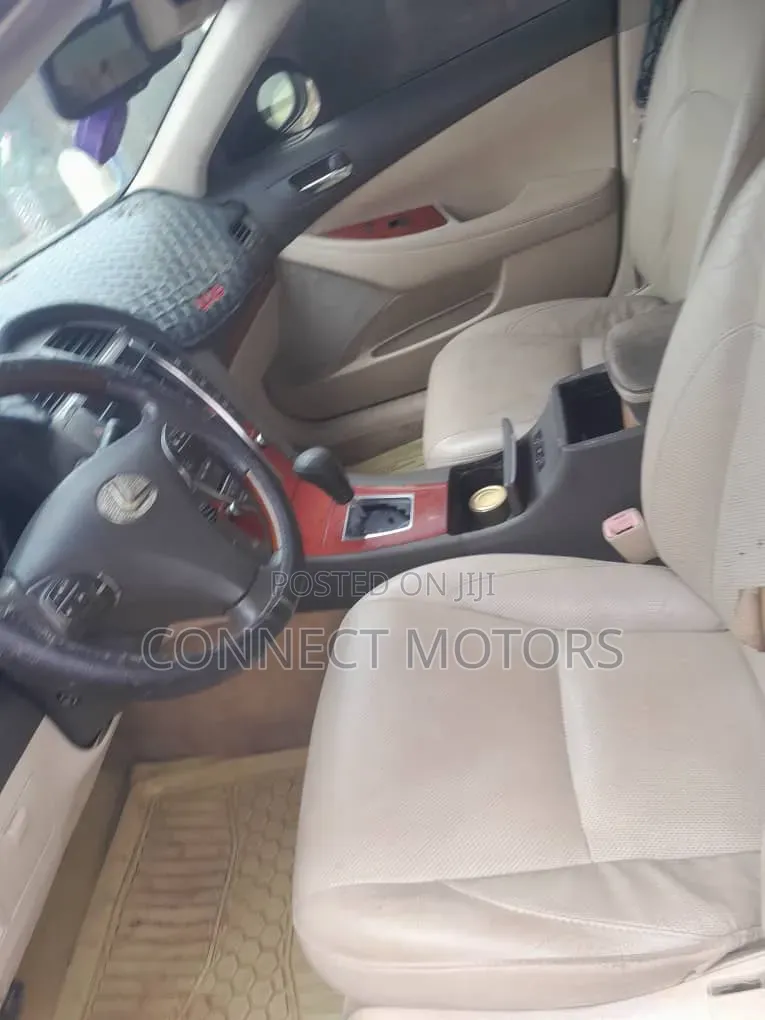 Lexus ES 350 2011 Black