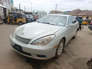 Lexus ES 2002 Silver