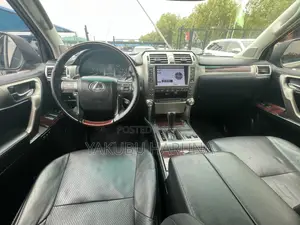 Lexus GX 460 Base 2017 Gray