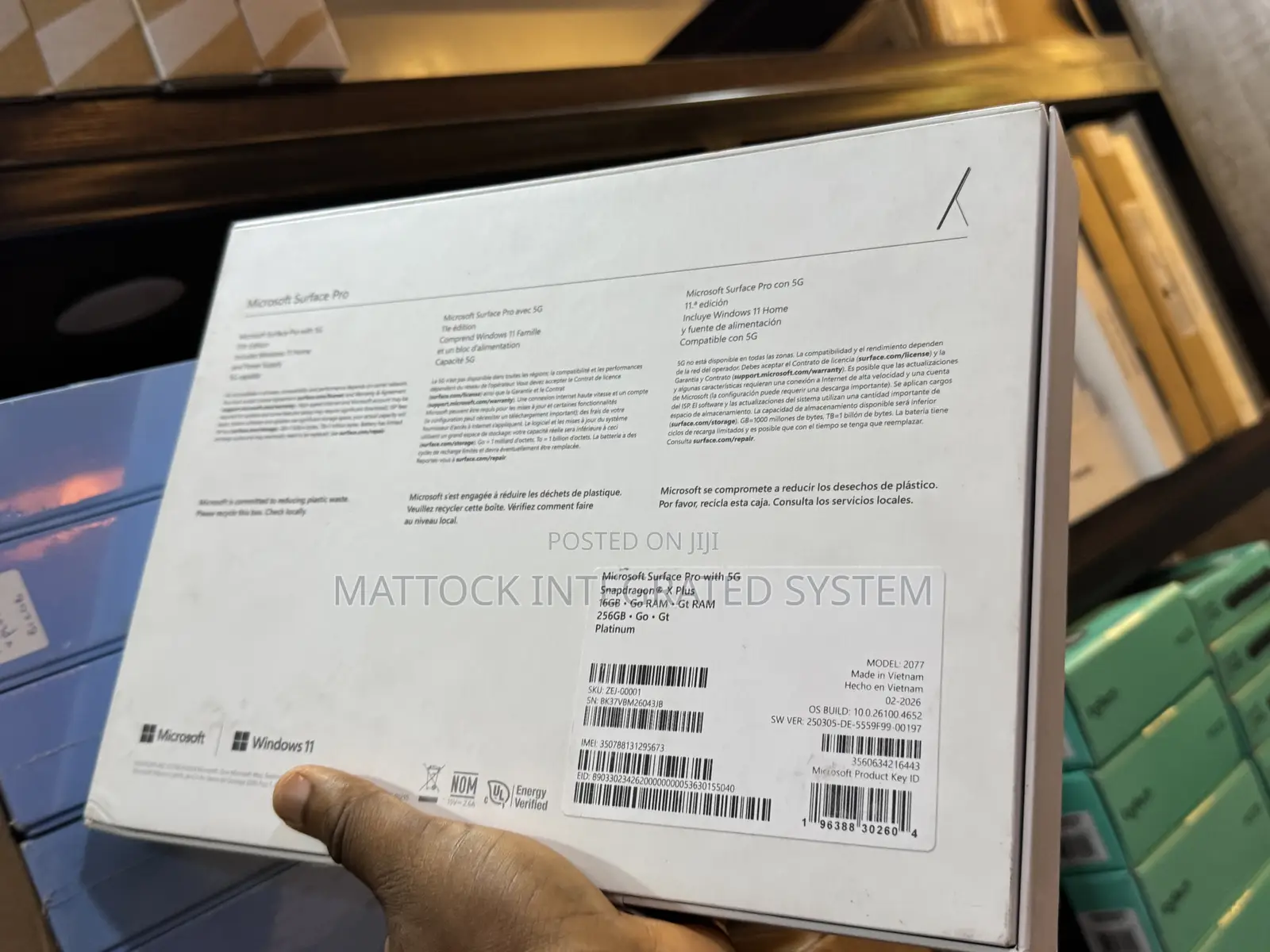 New Microsoft Surface Pro 11th Edition, a Copilot+ PC 16GB SSD 256GB