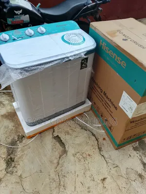 Hisense Manual Twin Tub Washing Machine (7kg).