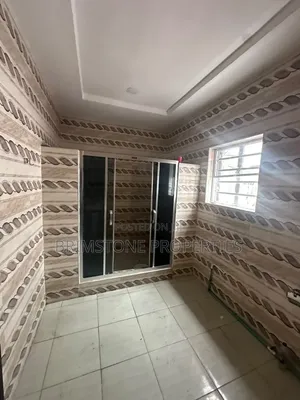 Furnished 4bdrm Duplex in Chevron for rent