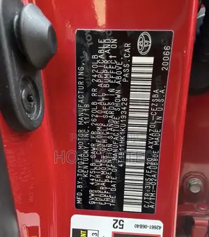 Toyota Camry SE (2.5L 4cyl 8A) 2019 Red