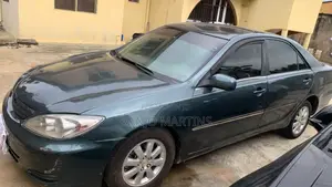Toyota Camry SE V6 4dr Sedan (3.0L 6cyl 4A) 2003 Green