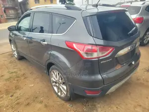 Ford Escape 2016 Gray