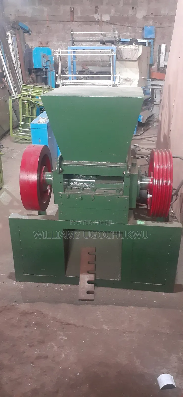 Plastic Crushing Machine for Sale