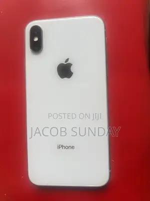 Apple iPhone X 64 GB White