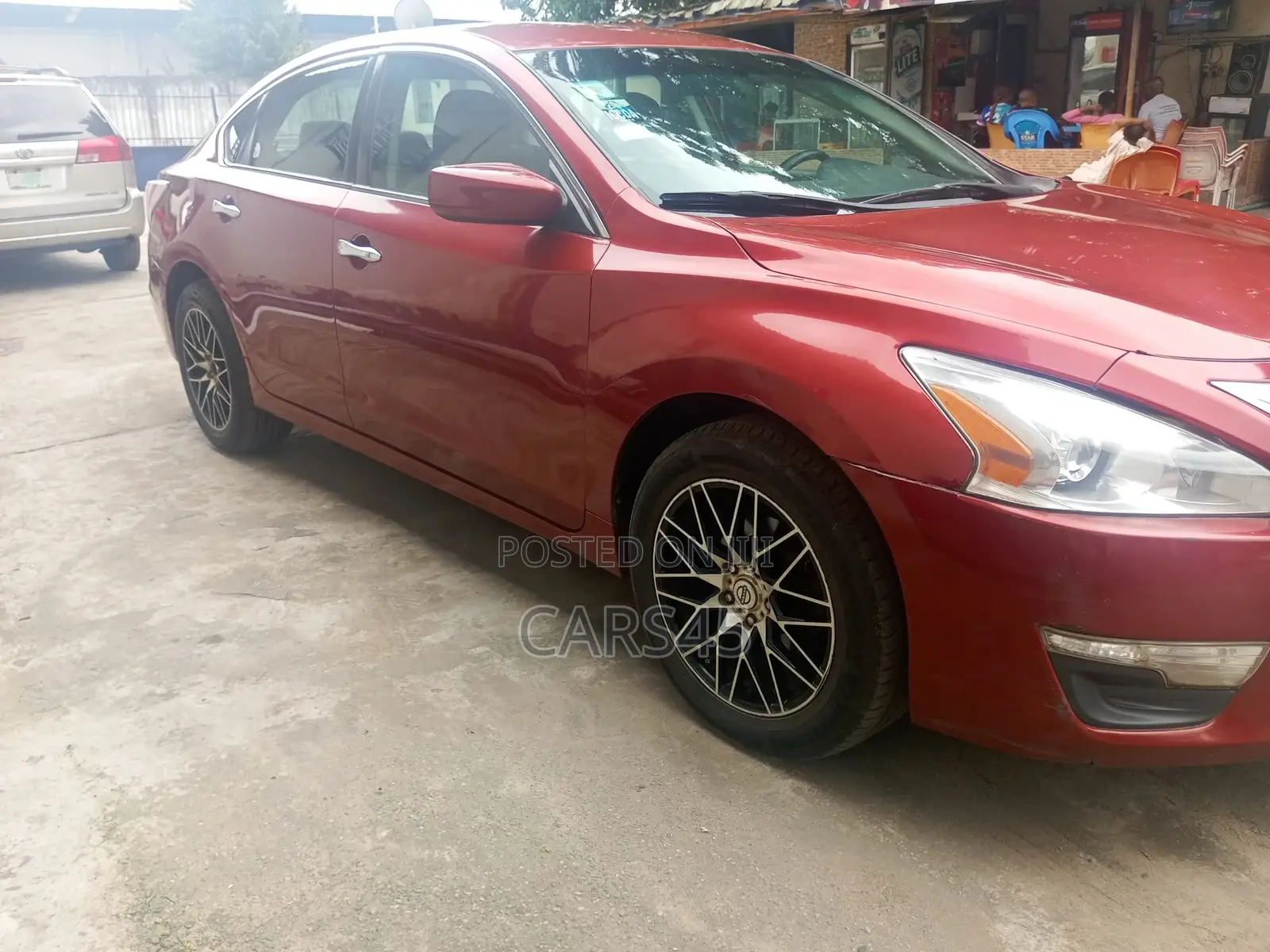 Nissan Altima 2015 Red