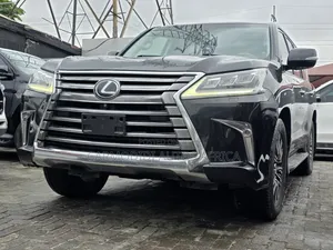 Lexus LX 570 AWD 2017 Black
