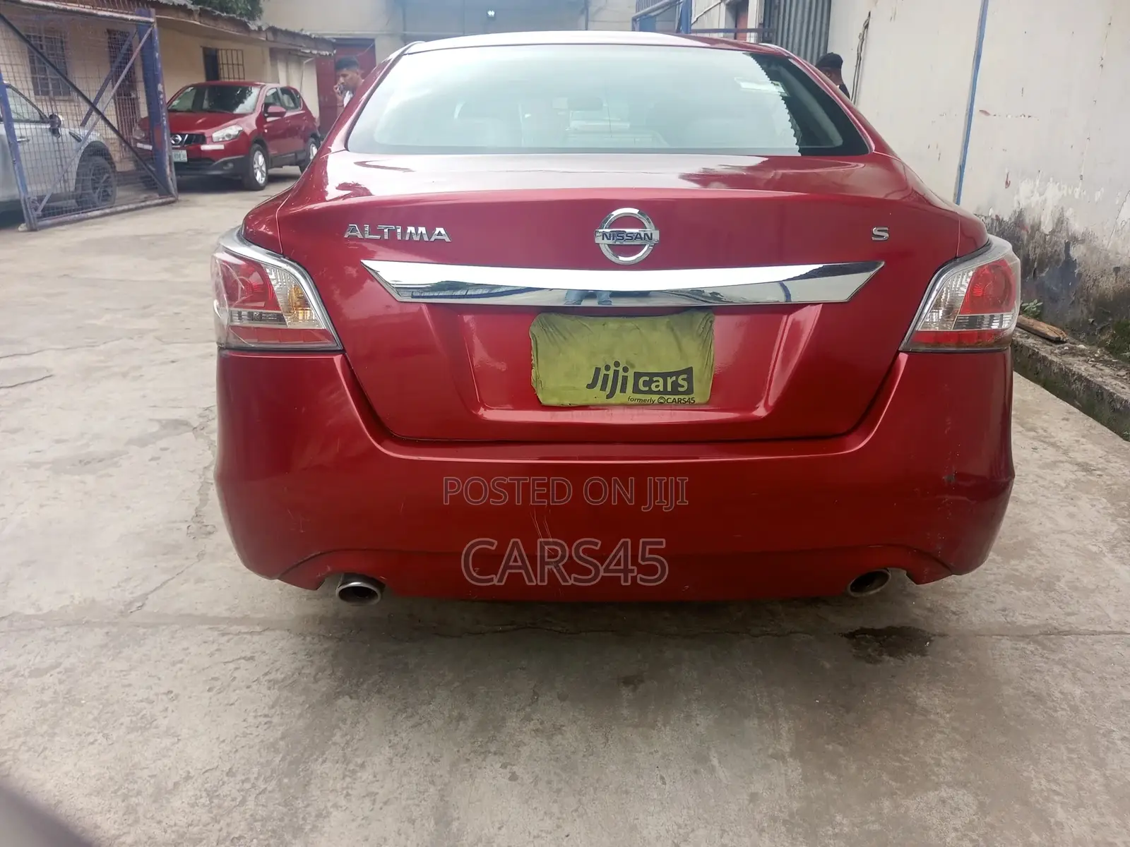 Nissan Altima 2015 Red