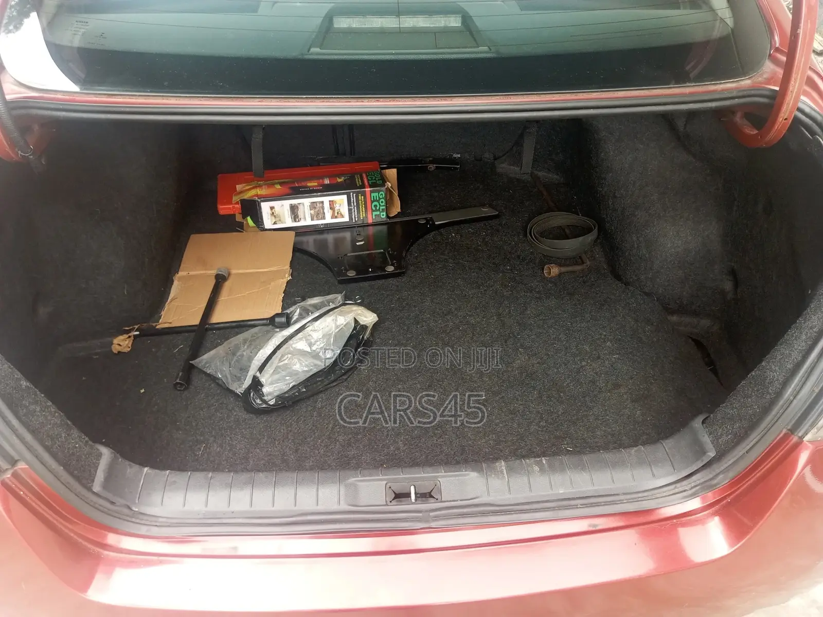 Nissan Altima 2015 Red